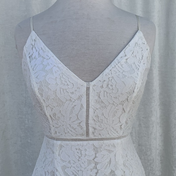 ASTR the Label White Spaghetti Strap Lace Dress - Picture 4 of 15